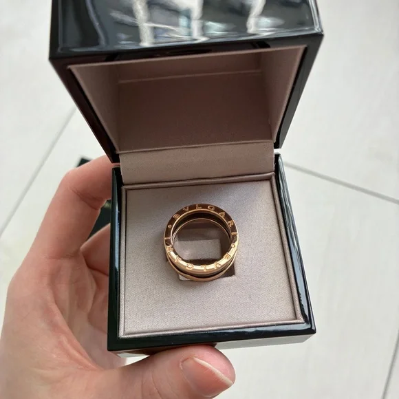 B.zero1 Ring - Picture 3 of 4